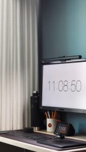 Effective Tips for Organizing a Clutter-Free Home Office Space